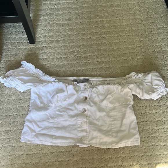 Crop top - Picture 1 of 8